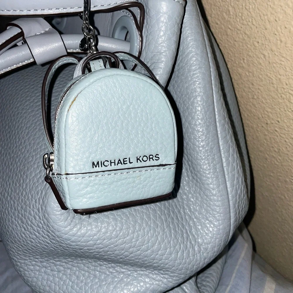Michael Kors Dahlia Backpack & Jetset Wristlet Set